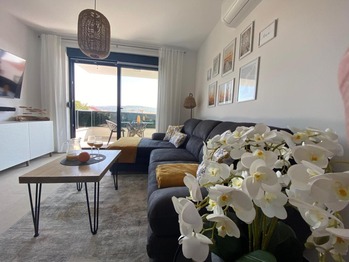 Apartment Agnes With 63 M2 Rooftop Terrace, Grill And Pool Округ-Горній Екстер'єр фото
