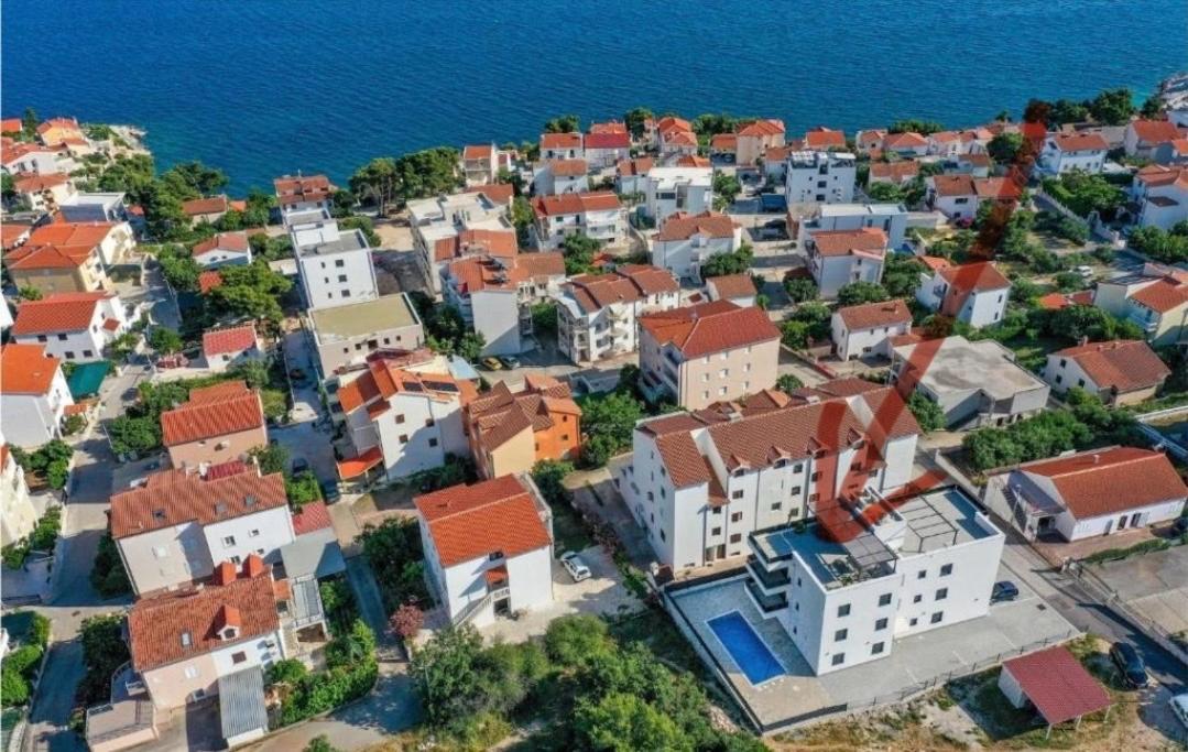 Apartment Agnes With 63 M2 Rooftop Terrace, Grill And Pool Округ-Горній Екстер'єр фото